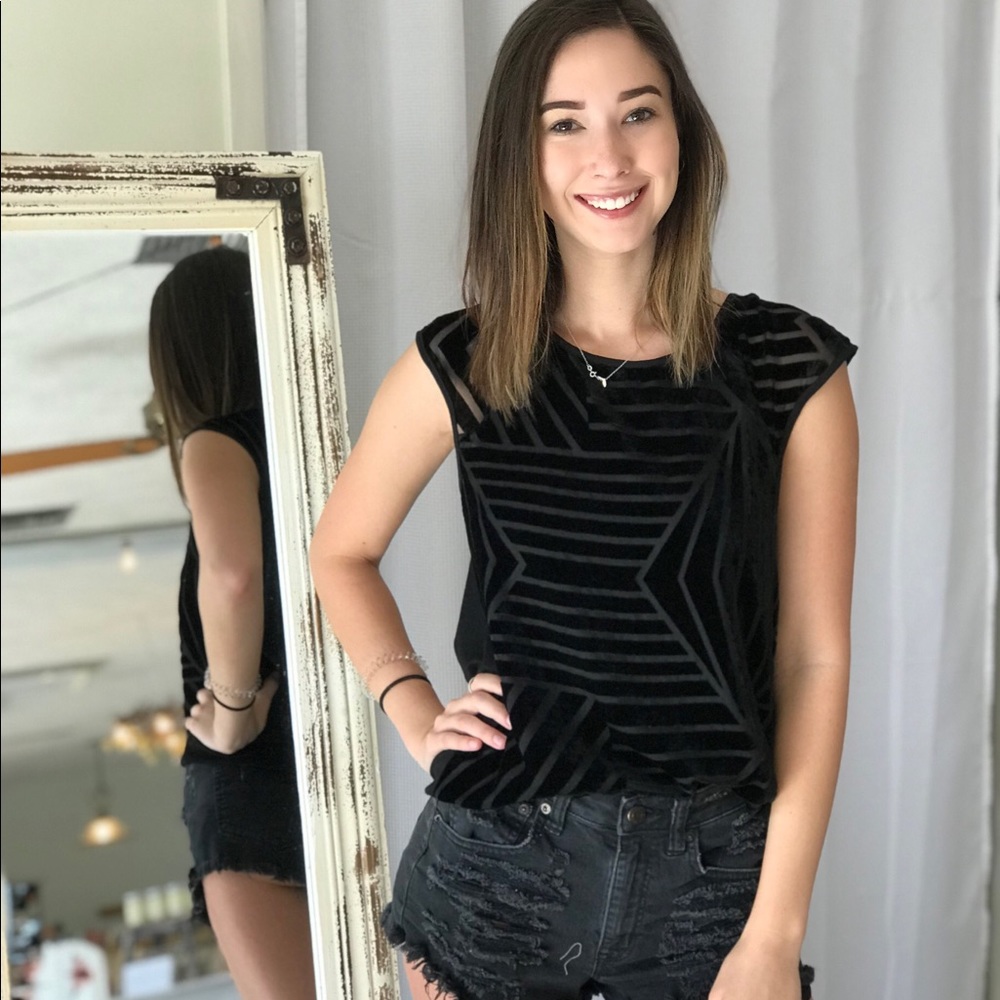 Burn out backless black tee